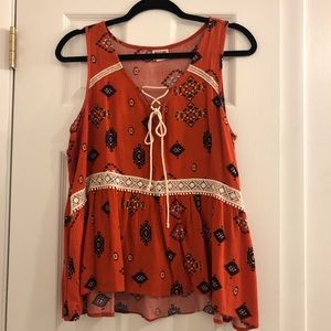 SOLD Mossimo Supply Co. Flowy Tank